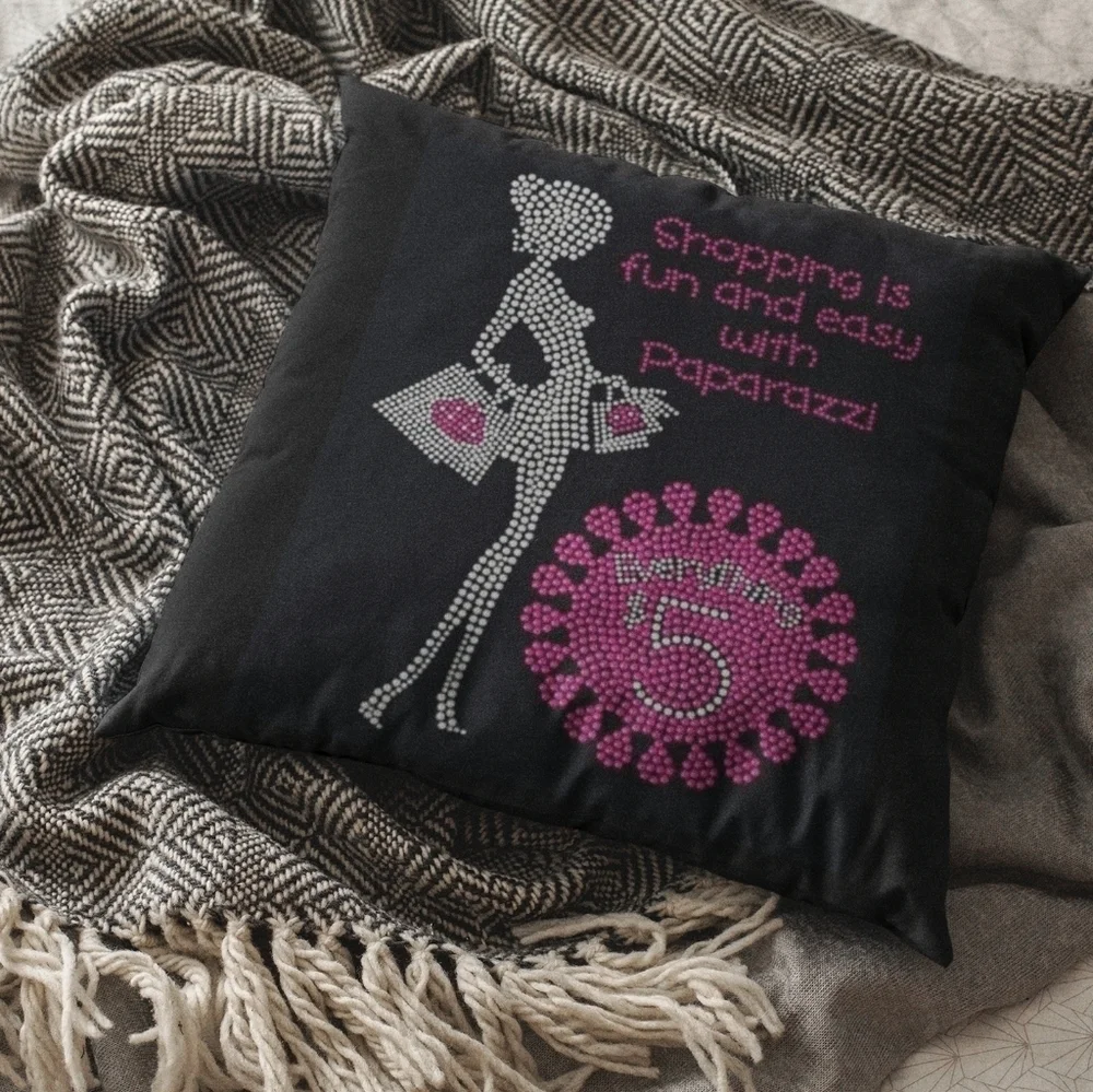 Custom Pillows‎
